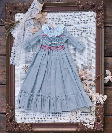 ムーミン様☆正絹 今紫 花束刺繍 振袖リメイク切替ドレス まとめ 假屋崎省吾ブランド振袖ネットレンタル 正統派古典 牡丹柄 青 柄