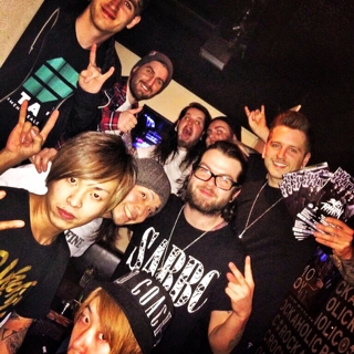有名メタルコアバンドBURY TOMORROW、ロカホリに来店！ | Music Bar