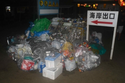 ライブ後のゴミ拾い