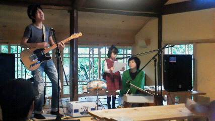 201111191459001.jpg