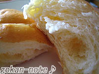ロールパン-断面.jpg