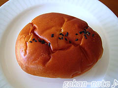 紅イモあんパン.jpg