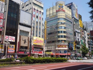 改めて新宿