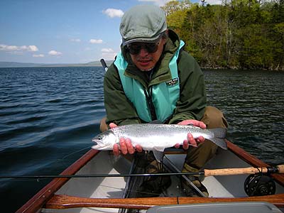 北海道の釣り_フィッシングガイドサービス_渓流から湖まで