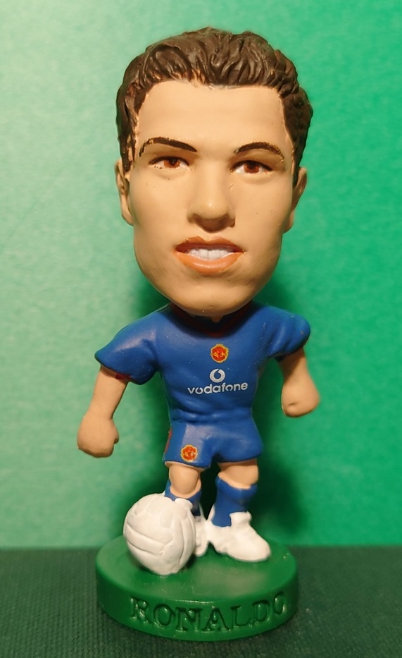 竹内選手のフィギュア完成 | 蹴活倶楽部