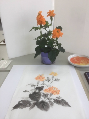 水墨画の花（墨彩画）ベルテッセン・クロサンドラ・ムクゲ | 綺麗