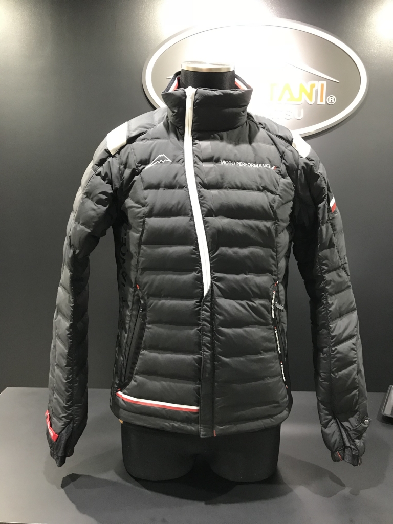 K-2676 ホワイトグースダウン入荷しました ： KUSHITANI 三鷹店