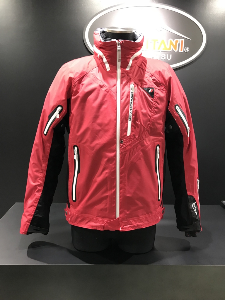 K-2676 ホワイトグースダウン入荷しました ： KUSHITANI 三鷹店