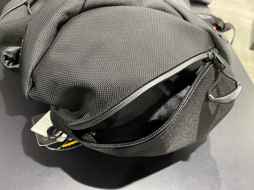 新商品】 K-3587 バックパック のご紹介 ： KUSHITANI 三鷹店