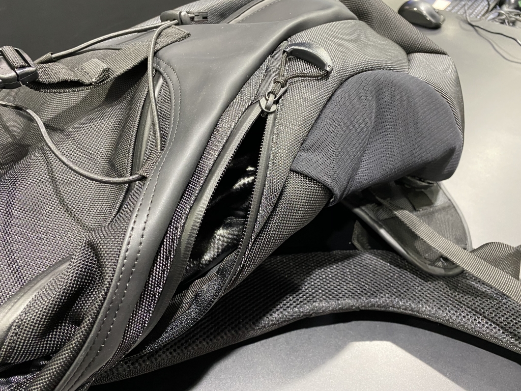 新商品】 K-3587 バックパック のご紹介 ： KUSHITANI 三鷹店