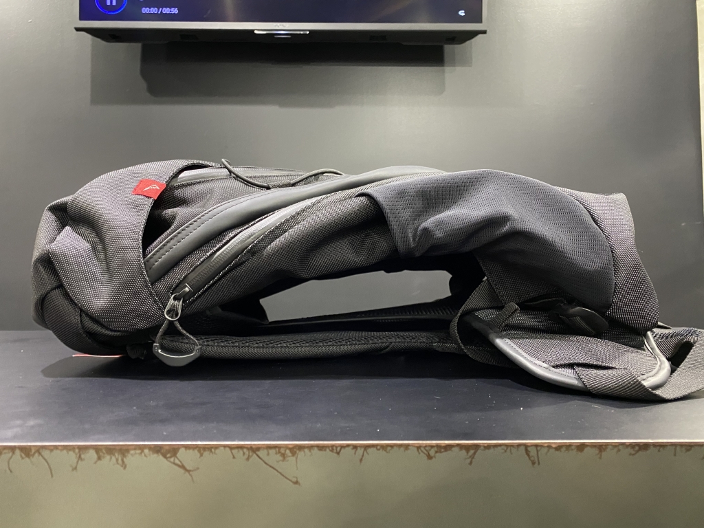 新商品】 K-3587 バックパック のご紹介 ： KUSHITANI 三鷹店