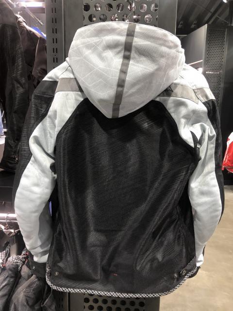 フルメッシュパーカージャケット全色揃いました！:KUSHITANI三鷹