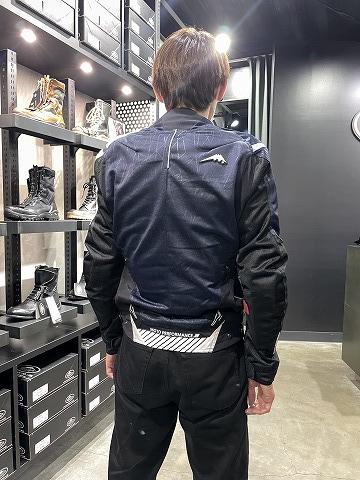 エアーコンテンドジャケットを大解剖!:KUSHITANI三鷹店 エアーコンテンドジャケットを大解剖!:KUSHITANI三鷹店