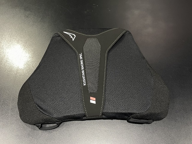 ネオレーシングブレストパッド入荷&取付け方法!:KUSHITANI三鷹 ネオレーシングブレストパッド入荷&取付け方法!:KUSHITANI三鷹