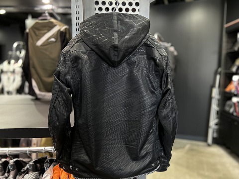 昨年モデルのフルメッシュパーカージャケット:KUSHITANI三鷹店