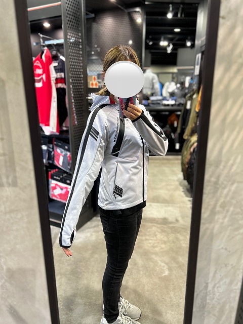 冬は手放せない！防風インナーのご案内：KUSHITANI 三鷹店 | KUSHITANI