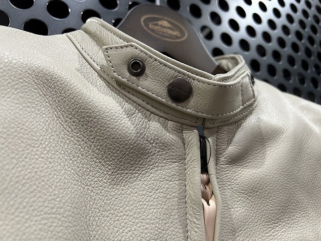 シングルジャケット サンドベージュ入荷!:KUSHITANI 三鷹店 シングルジャケット サンドベージュ入荷!:KUSHITANI 三鷹店
