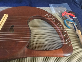 ゲルトナー フリューゲルライアー 10弦 27弦ライアー♪ - ライア