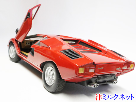 カウンタックlp400テールランプ