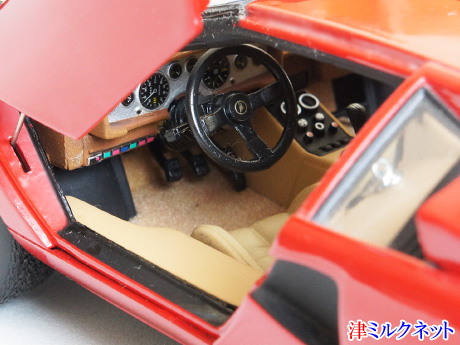 カウンタックlp400運転席