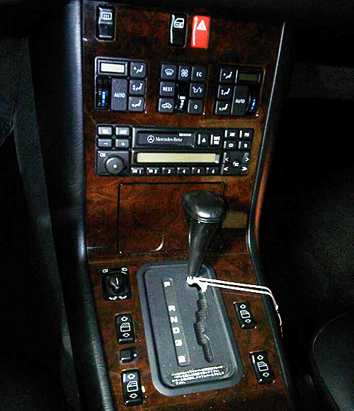 W140ベンツシフトゲート