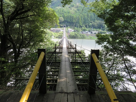 吊り橋10