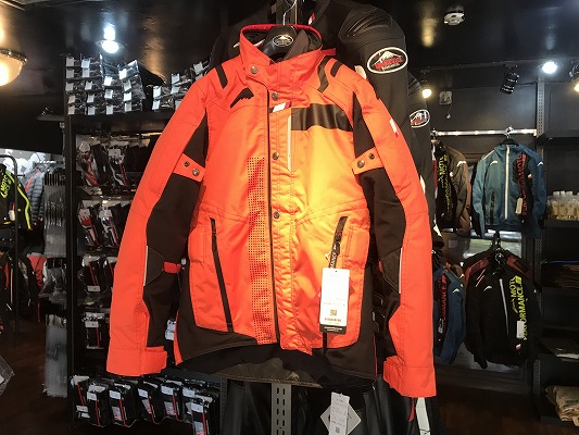 アロフトジャケット、アロフトフードジャケット入荷 :KUSHITANI江東店