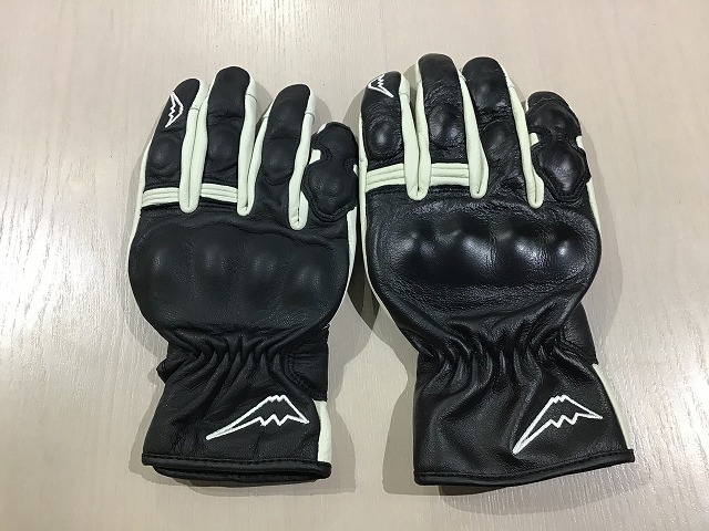 レイヴングローブII ﾌﾞﾗｯｸとﾌﾞﾗｳﾝ入荷！！： KUSHITANI江戸川店