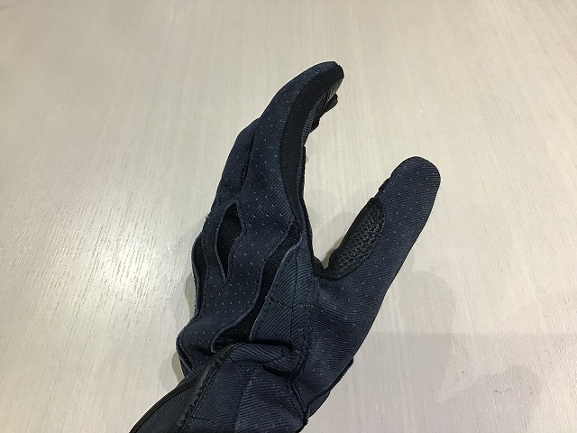 EXエアーエフェクトグローブ入荷!! :KUSHITANI江戸川店 EXエアーエフェクトグローブ入荷!! :KUSHITANI江戸川店