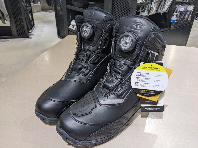 K-4563 アドーネシューズ入荷してます!! :KUSHITANI江戸川店 K-4563 アドーネシューズ入荷してます!! :KUSHITANI江戸川店