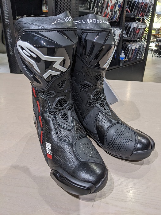 SUPERTECH R2 × ProtoCore Leather Model SUPERTECH R2 × ProtoCore