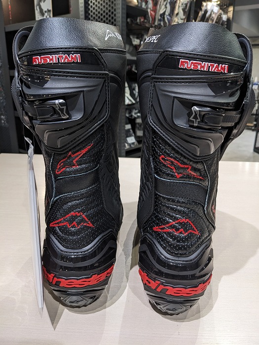 Alpinestars SUPERTECH-R2 × ProtoCore Leather Model 遂に入荷です