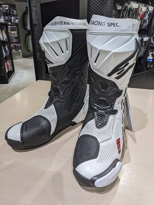 Alpinestars SUPERTECH-R2 × ProtoCore Leather Model 遂に入荷です