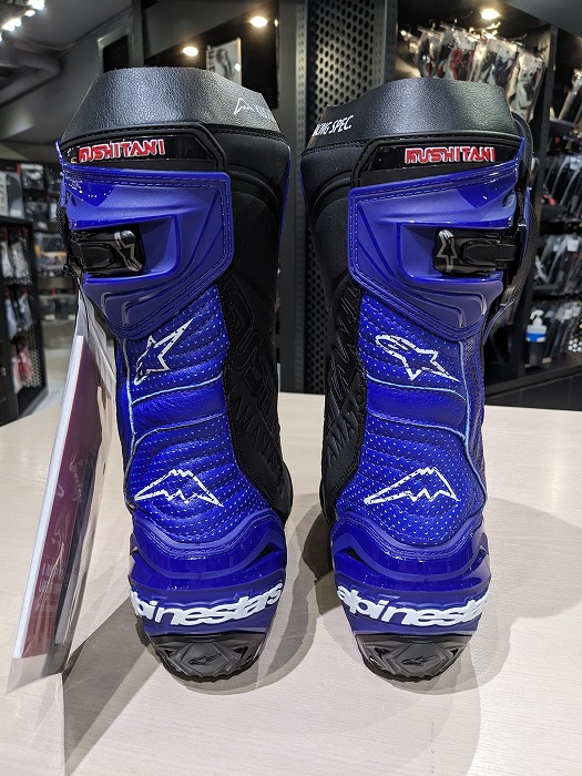 Alpinestars SUPERTECH-R2 × ProtoCore Leather Model 遂に入荷です