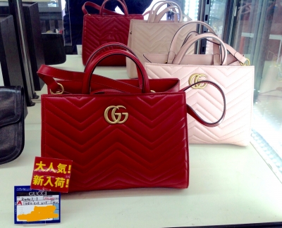 してもご Gucci レッド 美品の通販 by Douas's shop｜グッチならラクマ ...