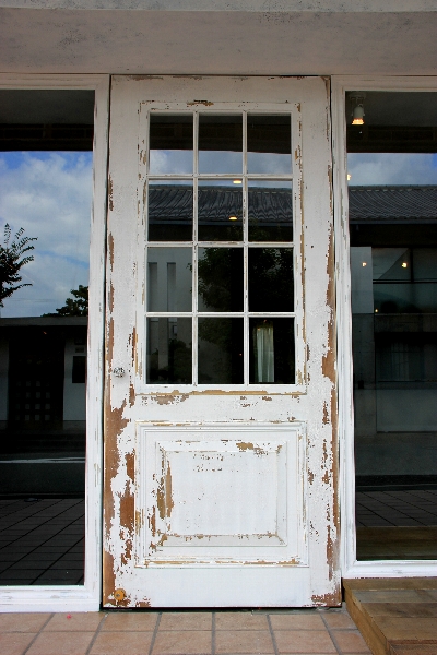 r10.jpg