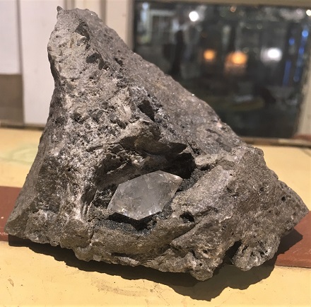 ハーキマーダイアモンド 天然の母岩付き | T-Stones Blog