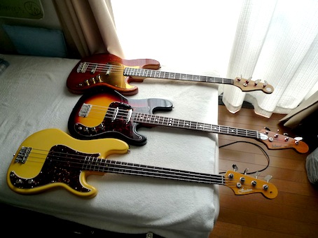 3Basses_1