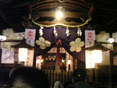 こうやって新年を待ちます