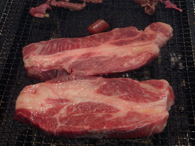 ポッサム名物「肉火山」
