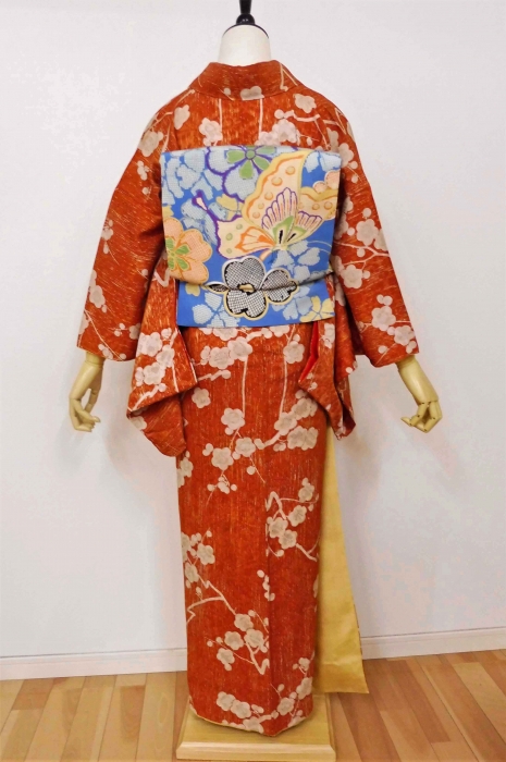 特別値下げ！赤地 梅や橘の花丸紋柄 アンティーク着物 大正ロマン 