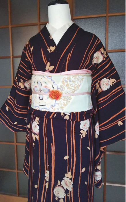 アンティーク着物 青 和洋折衷コーデ 錦紗 シックで豪華 エ10-9k 着物 