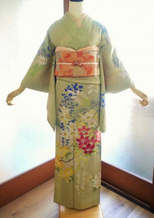 藤と躑躅の訪問着に牡丹と刺繍の蝶の帯 | はきもの・きもの 弥生 ブログ