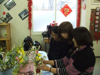 11.4.17生け花体験1