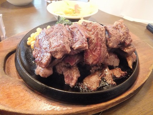 ステーキ＆ハンバーグ鉄板王国YouTube動画>5本 ->画像>8枚 