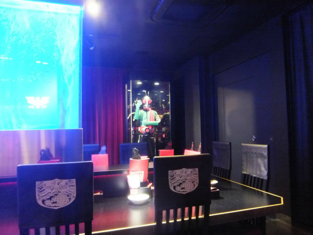 池袋仮面ライダー1.jpg
