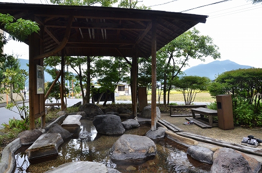 秀峰館 足湯 湯布院