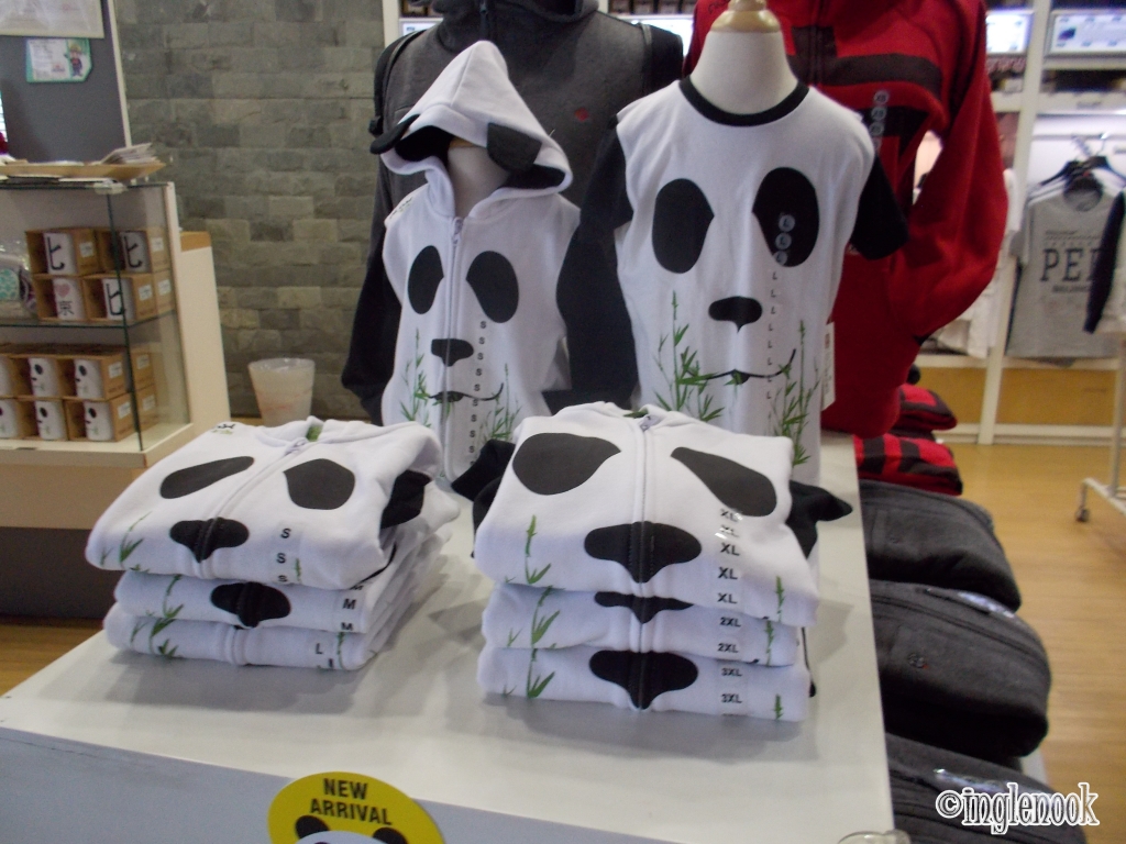 パンダがいっぱい！ 北京空港 | マイゴノ、