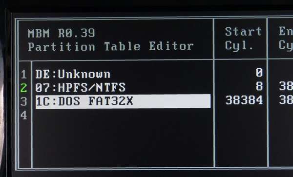 03 PGUP-DNキーを押してFAT32Xにします