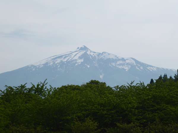 08 鶴の舞橋から岩木山